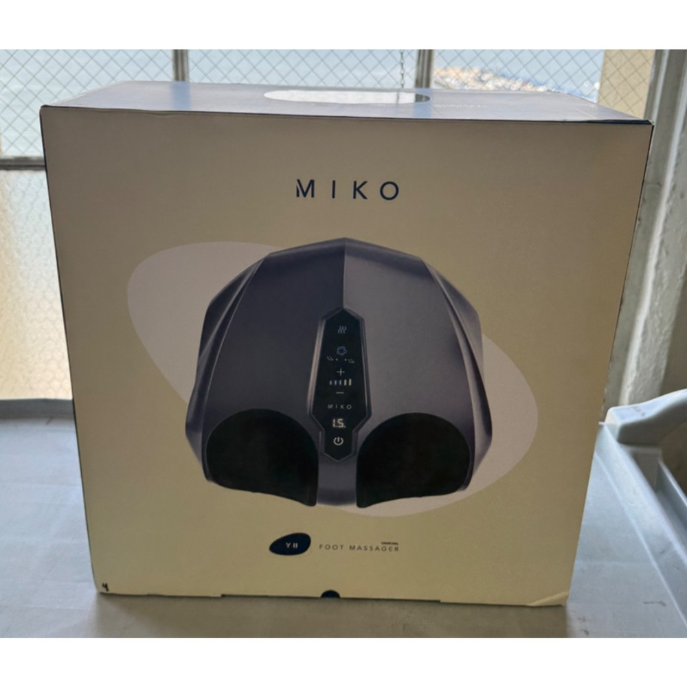 MIKO Y11 Foot Massager Shiatsu Heat Compression Black W/O Charger Open Box